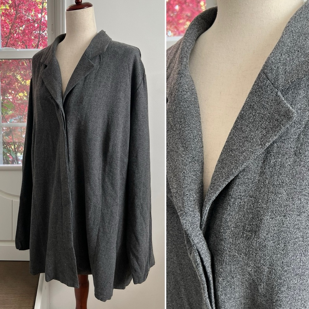 J. Jill 28W Wool Blend Dark Gray Buttoned Front Collared Sweater Top